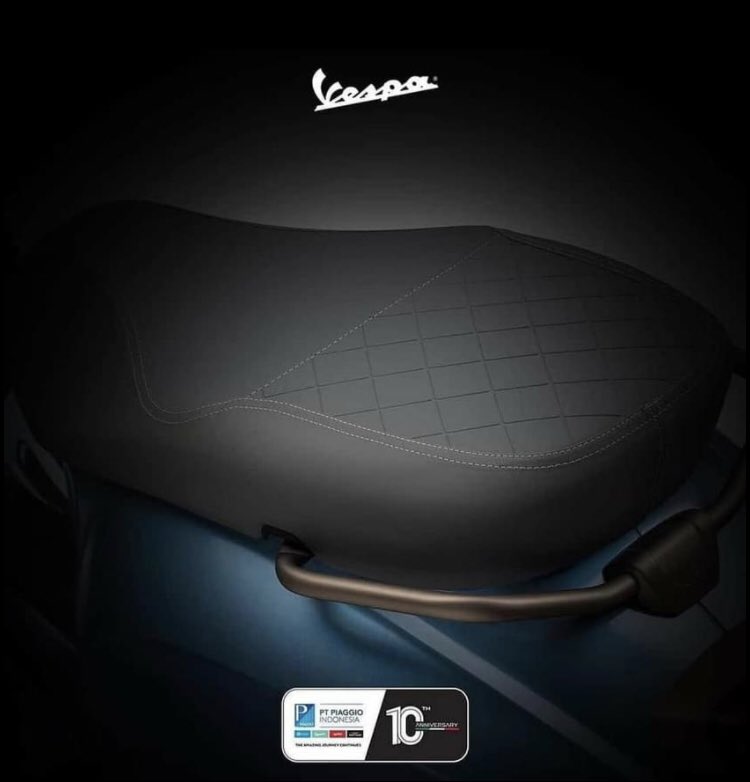 fhralfn's tweet photo. All New Vespa Sprint i-Get 2021 "10 Anniversary" Limited Edition hanya 20 Unit di Jawa Timur. Langsung konsultasikan ke 0811323236 ( Fahri ) https://t.co/JGzY3Eq9Mi