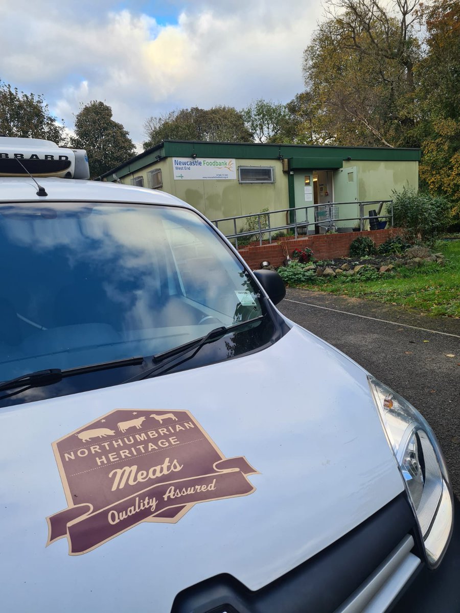 GeordieButcher's tweet photo. I support @nufcfoodbank &amp; @WEFoodbank when at the match with cash in the buckets, but today is the 1st time I've made a food donation, I've a shop in Gateshead and a freezer full of chickens, hopefully these will provide Some nice hot dinners for those that need them! #NUFC https://t.co/pVXw6N90S0