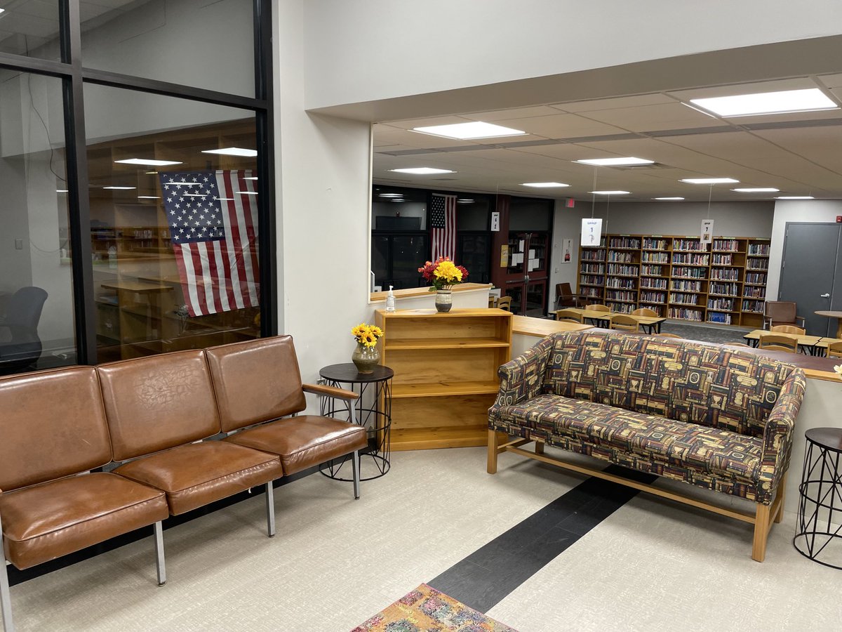 Mrs. Bechdel tweet media