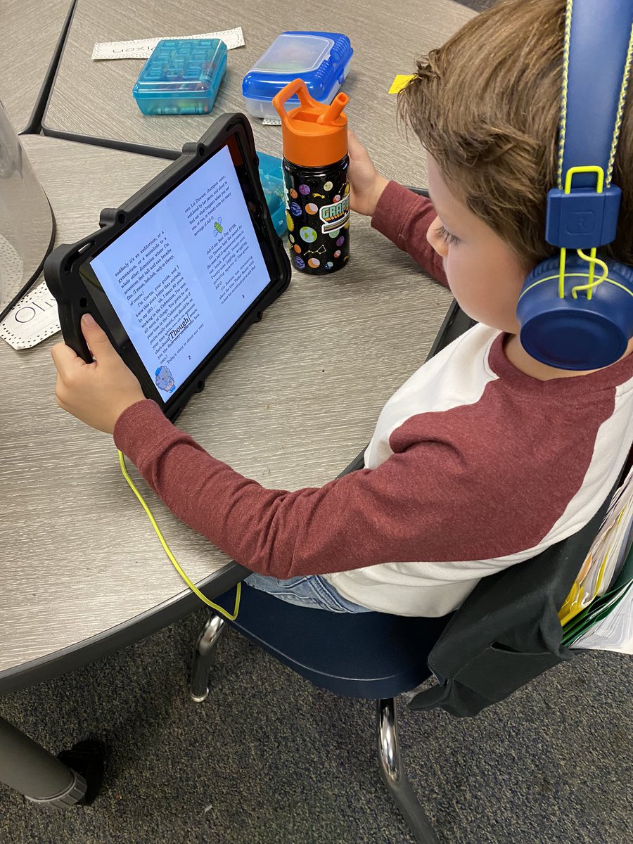 Lots of independent and partner reading in <a href="/GESFaurot/">Jennine Faurot Doughney</a> this morning!  #GESshineon