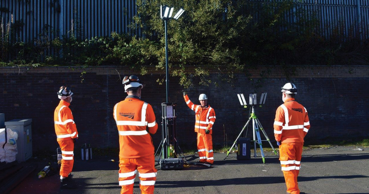 Ritelitesystems's tweet image. Great to be out and about with customers again demonstrating our K45-LITE portable light powered by our RITE-POWER battery powered generator on site with Network rail recently #sitelighting #constructionlights #arealighting #rescue #floodlight #ritelite