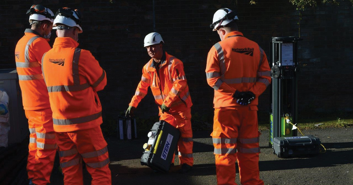 Ritelitesystems's tweet image. Great to be out and about with customers again demonstrating our K45-LITE portable light powered by our RITE-POWER battery powered generator on site with Network rail recently #sitelighting #constructionlights #arealighting #rescue #floodlight #ritelite