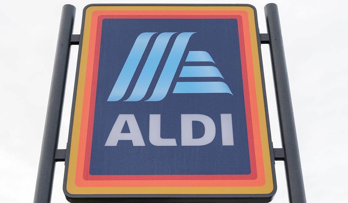 ExchangeInish's tweet photo. A big thank you to our local #Aldi store, Buncrana, for nominating us to receive a €500 Aldi Community Grant. We are so grateful for this kind & generous gesture! @Aldi_Ireland #community #communitygrants #Aldicommunitygrants #thankyou https://t.co/f2B19w1p86