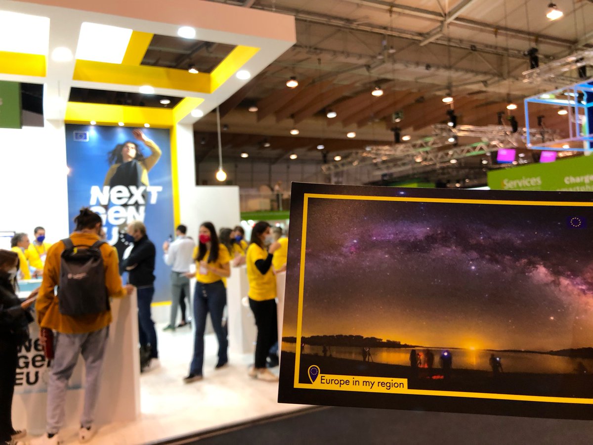 EUinmyRegion's tweet photo. The #EUinmyRegion postcards were protagonists at the #EUatWebSummit stand!
A simple and effective way to give visibility to #EUfunded projects that make us all proud.
Can you recognise this one in the picture? 😎
Get your tailored picture: https://t.co/a8Fv7E1I1O #WebSummit https://t.co/G8IMNiEtdz