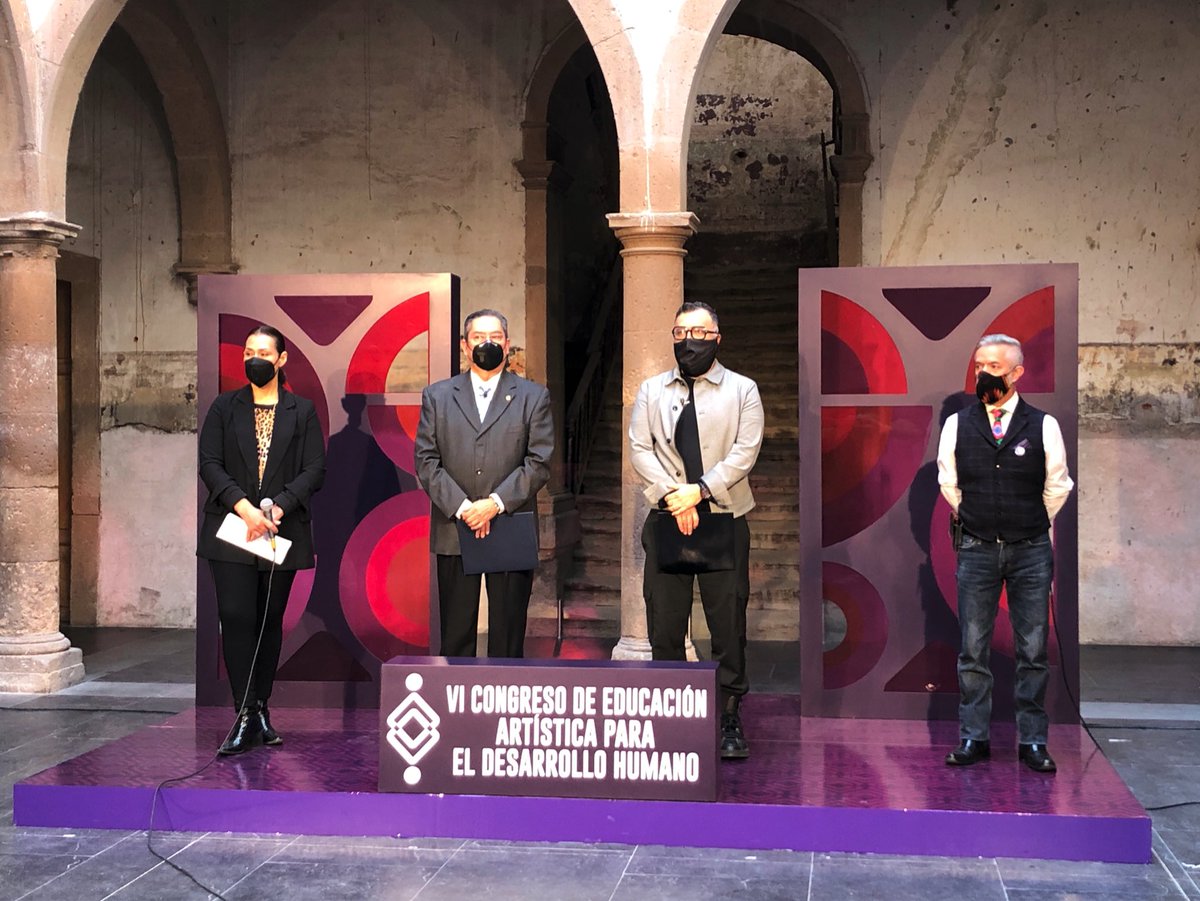 CulturaLeón tweet media