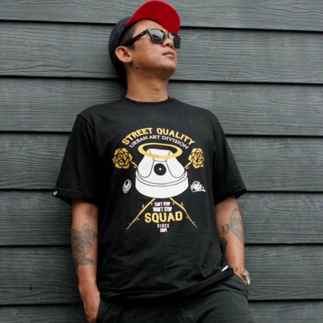 Squadstore's tweet photo. Saya menjual TSHIRT GOLD ROSE seharga Rp130.000. Dapatkan di Shopee sekarang! https://t.co/9SFHR8PmE6 #ShopeeID https://t.co/na0cRmugfV