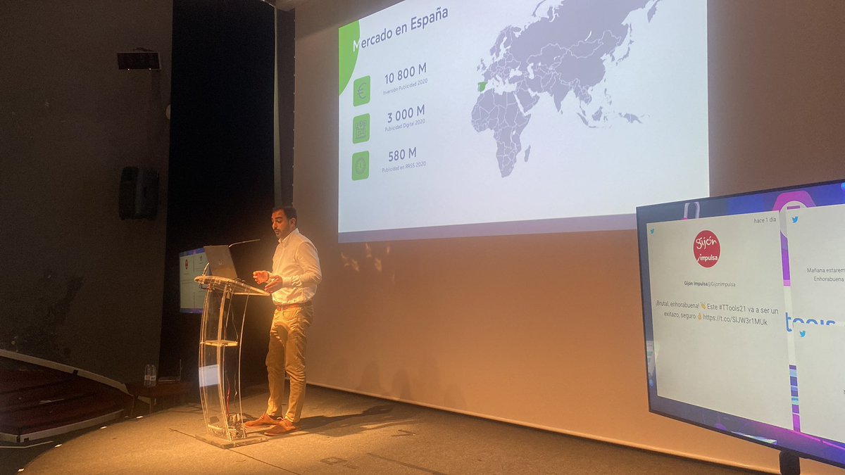 Primera ponencia en la que Eduardo González CEO de @Sponsorit_ nos habla en #ttools21 de la utilidad de #Twitch en el #marketing y de cómo esta herramienta de automatización nos ayuda en esa labor.