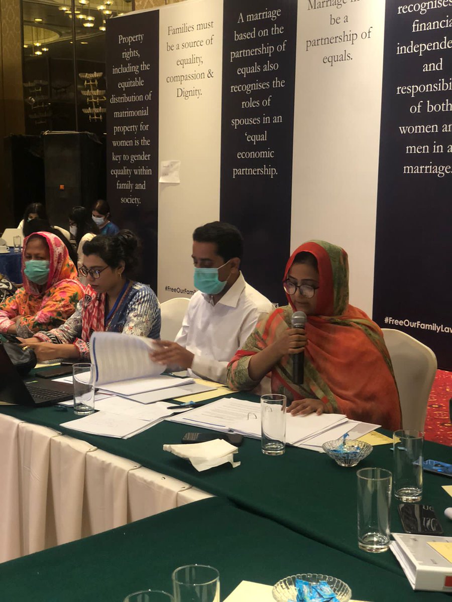 las_pakistan's tweet photo. Justice (R) Zafar Sherwani, Former Judge Sindh High Court is here to hear the lawyers cases!
#Musawah #3rdday #legalaidsociety #conference https://t.co/jvExTjYPgz