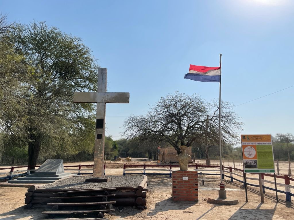 RutaTranschaco's tweet photo. La recuperación y restauración del Fortín José Falcón forma parte de las obras complementarias de la reconstrucción de la Ruta PY09 Transchaco.

#chacoparaguayo #paraguay #fortin #josefalcon #transchaco https://t.co/RSpeOuCSce