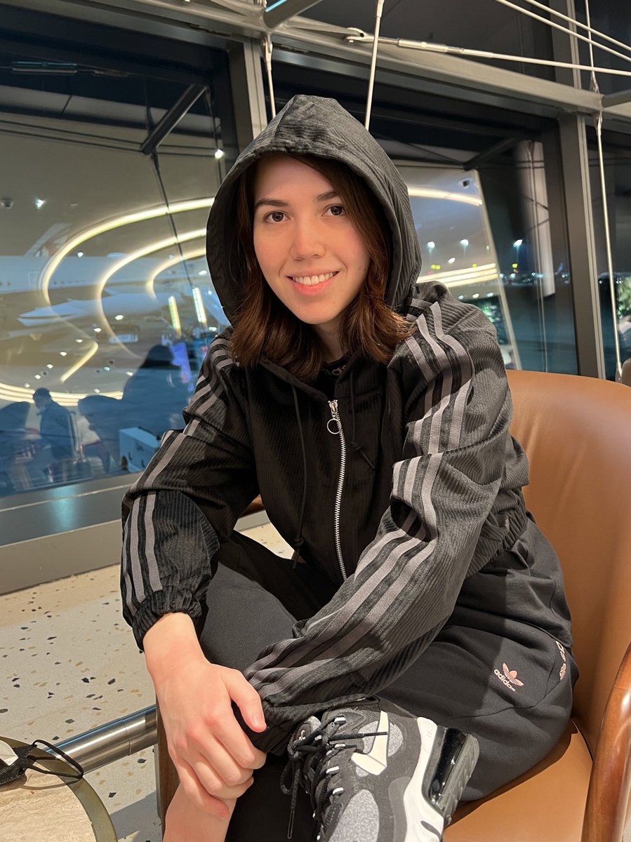 sophiafredskild's tweet photo. Kuala Lumpur ✈️ Copenhagen https://t.co/BKc6RHq3f6