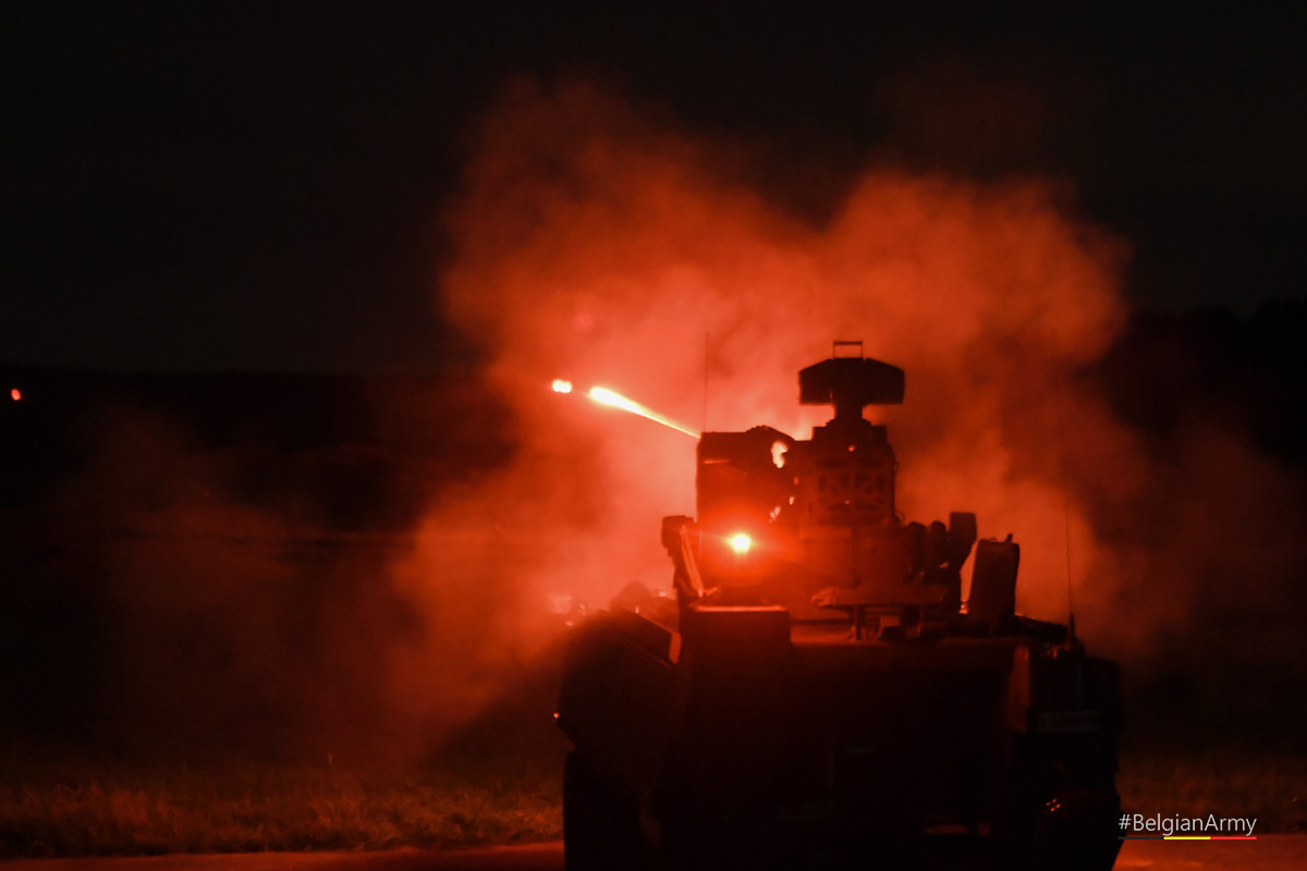 Belgian_Army's tweet photo. #𝒫𝒾𝒸𝒪𝒻𝒯𝒽𝑒𝒟𝒶𝓎
#BelgianArmy #DF30 #NightShooting https://t.co/JaT5g6iGYt