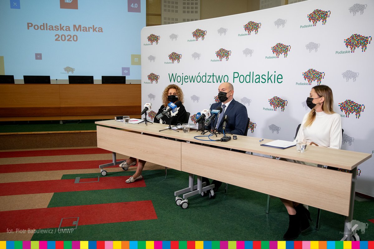 wojpodlaskie's tweet photo. 27 inicjatyw, produktów i wydarzeń regionalnych powalczy o tytuł  #PodlaskaMarka 2020! W każdej z 9 kategorii kapituła konkursu wskazała po 3 nominowanych. W trakcie konferencji marszałek @artur_kosicki otworzył internetowe głosowanie w tym plebiscycie. https://t.co/OiB0E61f57 https://t.co/Qsv7bod7RY