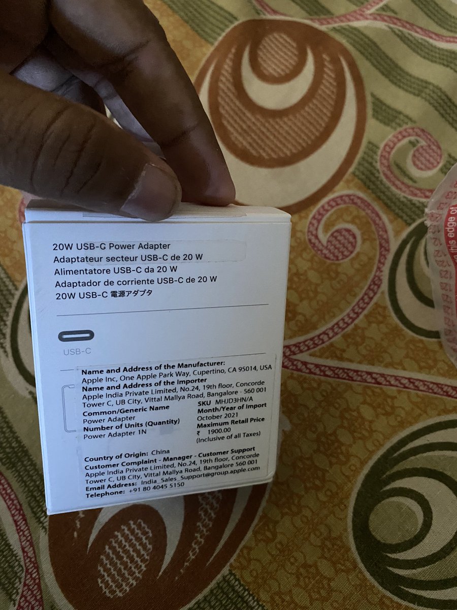 fayyaz220's tweet photo. @amazonIN ordered a apple charger. Got something fake and used.
Support is denying refund/replacement. Anything can be done ? https://t.co/ptcDO6sq36