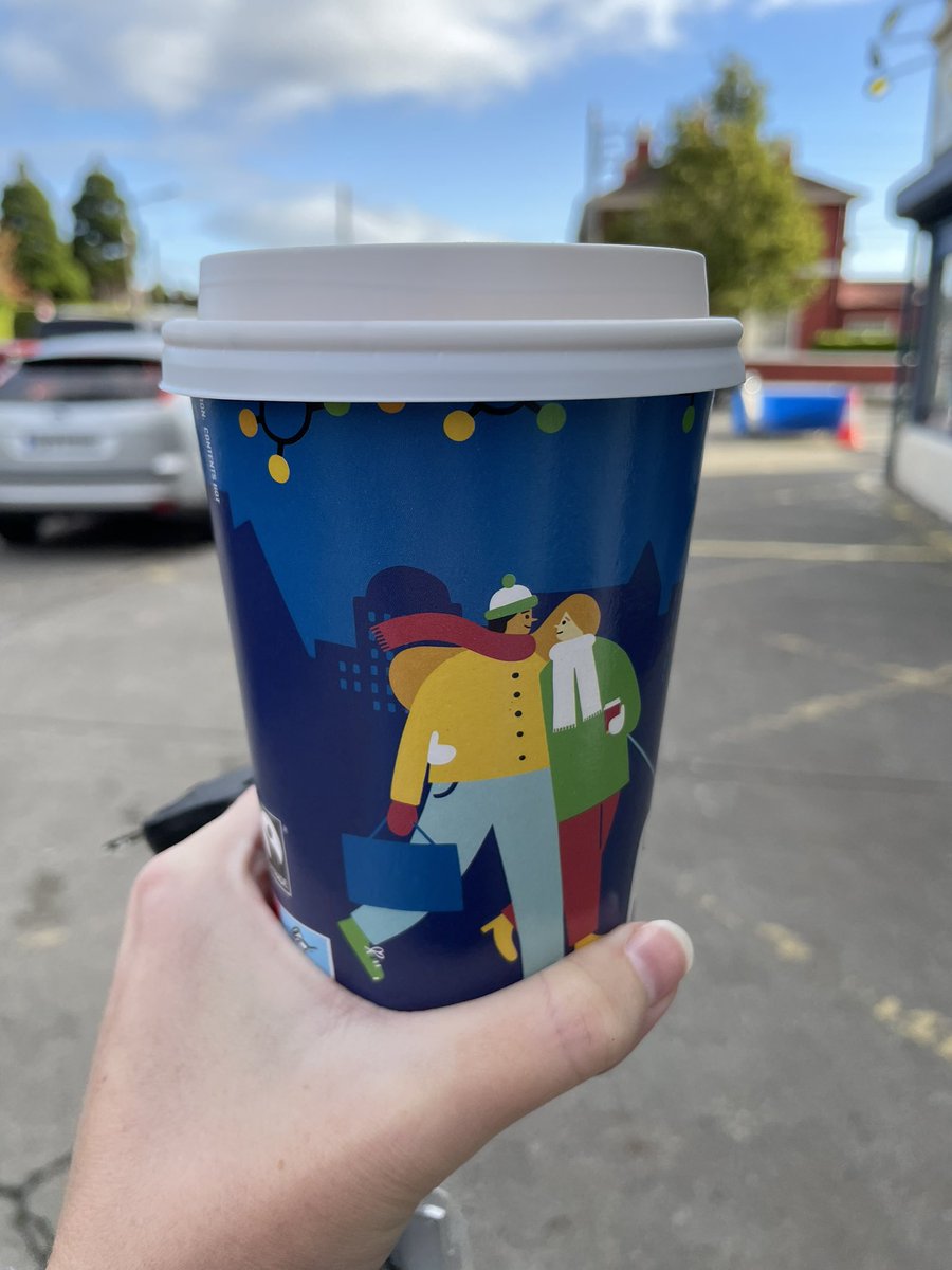 Cared4PetsLisa's tweet photo. Merry Xmas @_InsomniaCoffee #xmas #coffee https://t.co/My1aQXAzpH