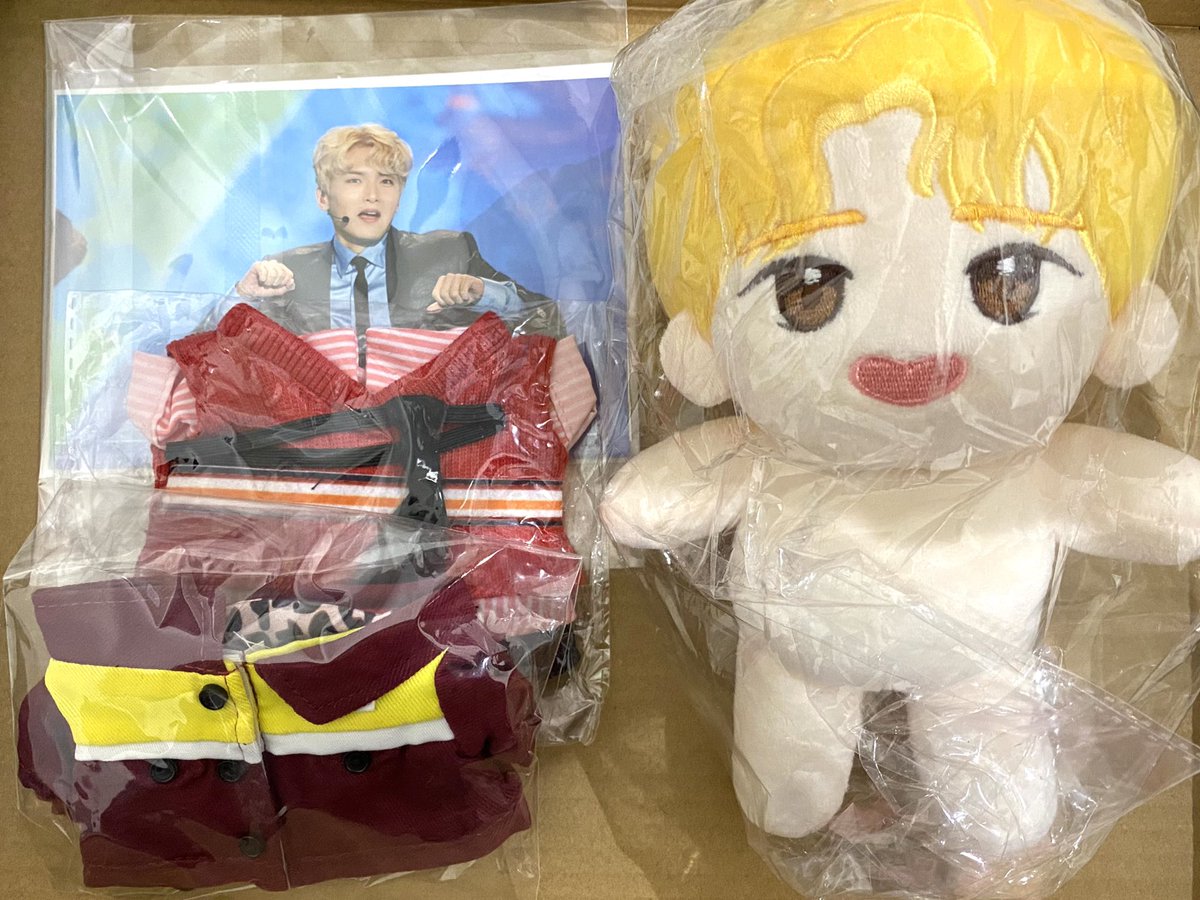 슈클력　リョウクぬいぐるみ🦒

○1、2枚目：基本セット
　送料込　3846円　在庫 ３点

○3、4枚目：フルセット 
    送料込　5204円　在庫 ４点

開始日：11月4日　20:00〜

先着順。鍵垢✖︎
購入希望の方はリプライください。DMいたします！
よろしくお願いいたします😭🤲🏻