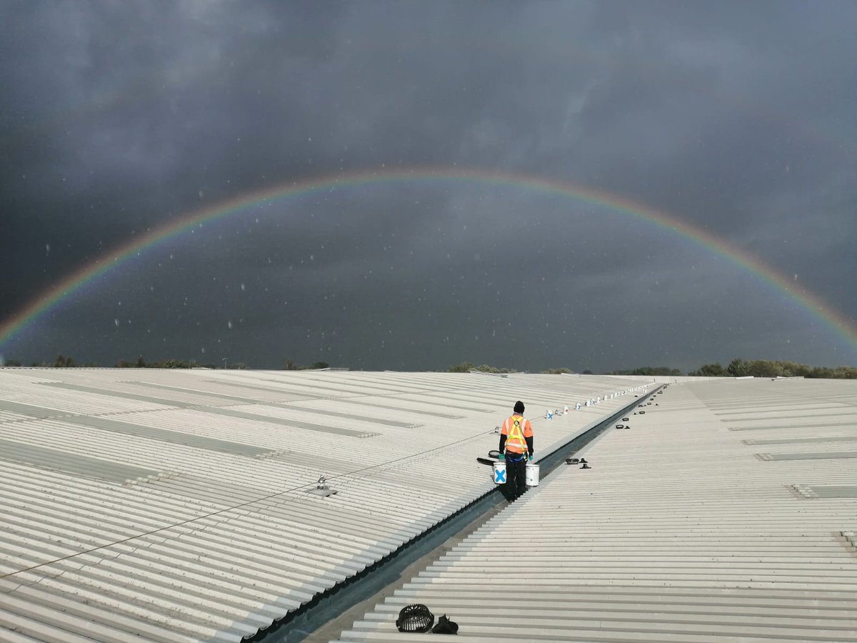 Sometimes you have to stop work for just a moment and take a photo.... 🌈