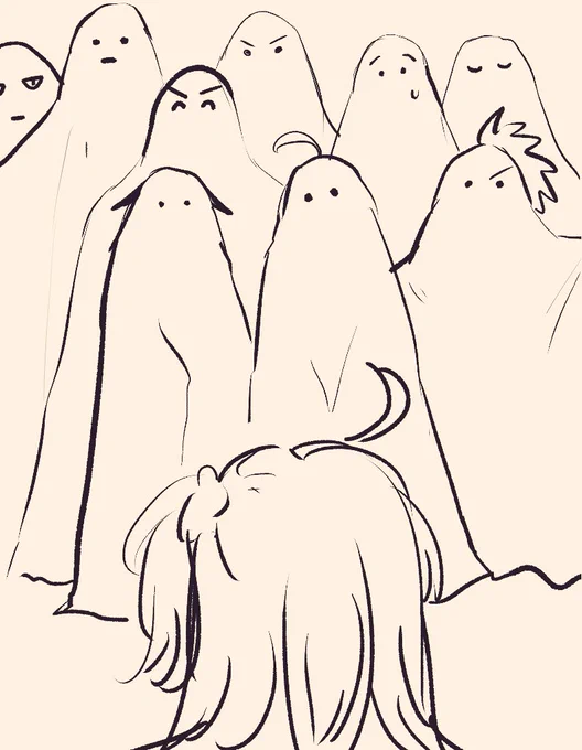 ハロウィンの残骸が出てきた!
お化けシーツ円卓です 