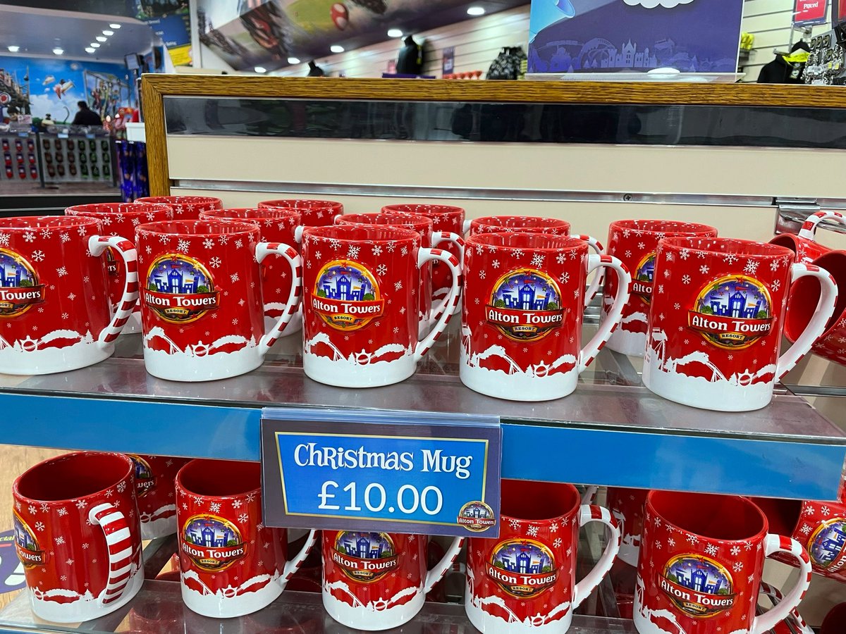 WayneAllen84's tweet photo. Christmas merch at #altontowers no sign of any firework merch yet https://t.co/YqZIA92aAT