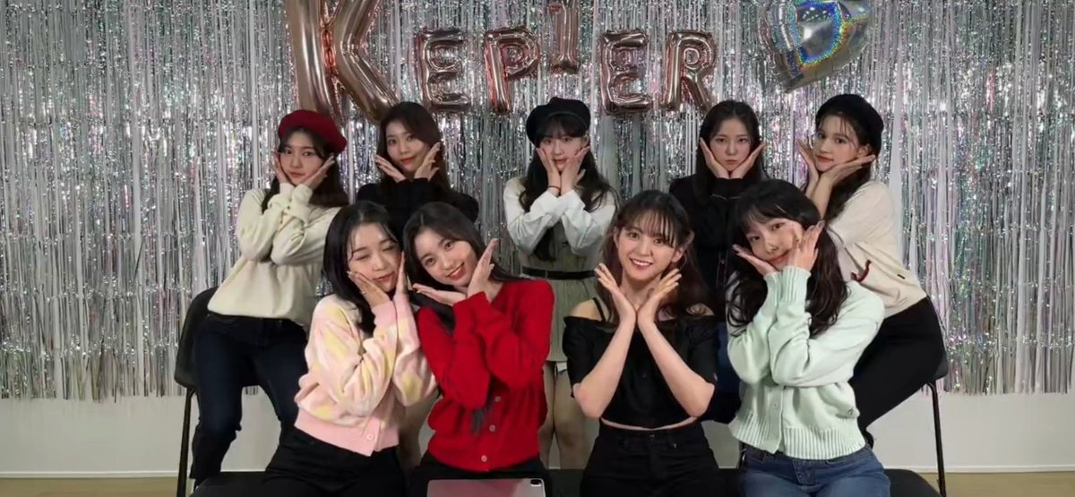 lovescaibing_'s tweet photo. First live! #Kep1er https://t.co/eomxZtWmg9