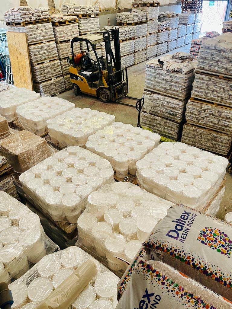 durabound's tweet photo. Huge stock levels from the largest Resin Bound supplier in the North of England💥

Price, product and availability cannot be matched.

Call or visit us!!

01642 939 778
The future Building, Portrack Industrial Estate TS18 2RS

#durabound #resinsupplier #resinbound #uvresin https://t.co/mA3F6S9sgH