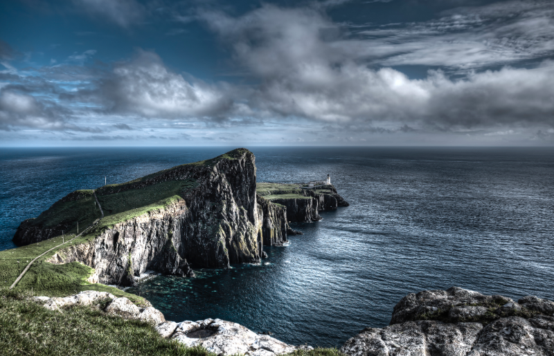 Ciorstain's tweet photo. @MarcoGrassi_ GM 

Neist Point Lighthouse, Isle of Skye

#NFTphotography https://t.co/VL6hJkyxGu