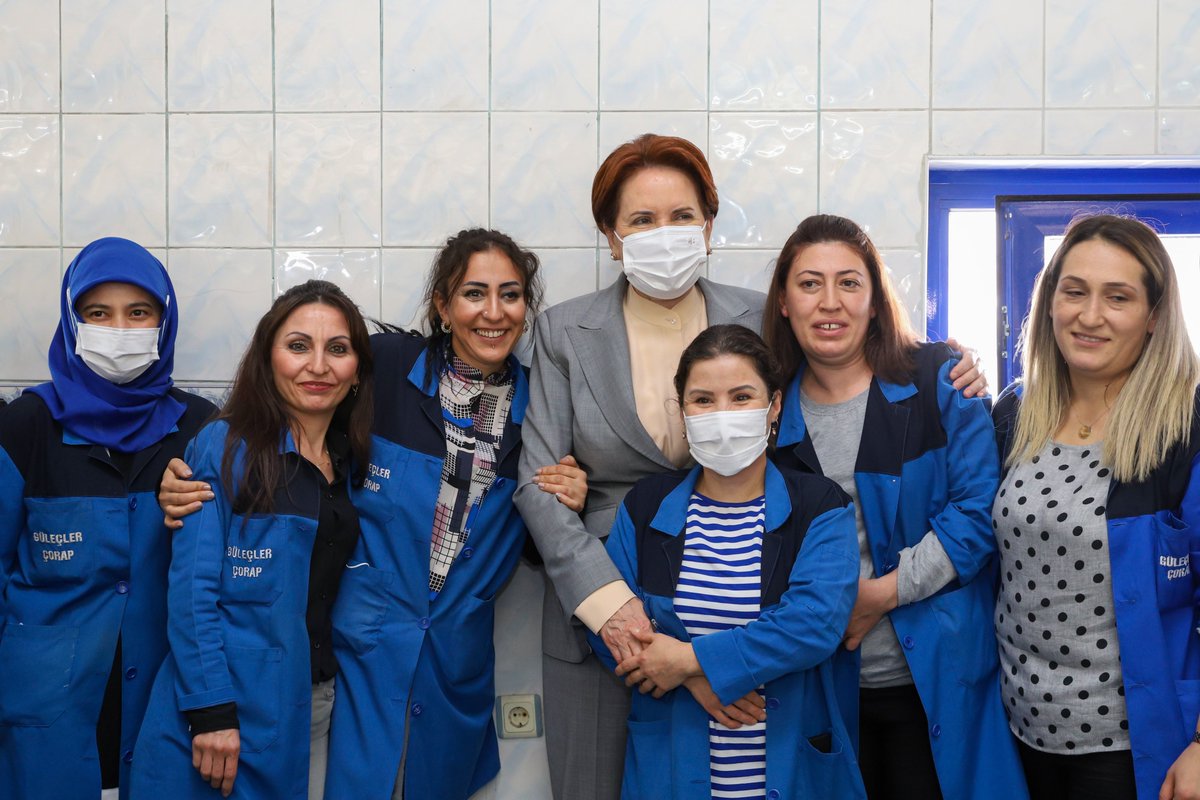 iyiparti's tweet photo. Genel Başkanımız Sayın @meral_aksener, Akyurt'ta bulunan Güleçler Çorap Fabrikası'nı ziyaret etti.

Misafirperverlikleri için kendilerine teşekkür ediyoruz. https://t.co/nGrjBfNrfP