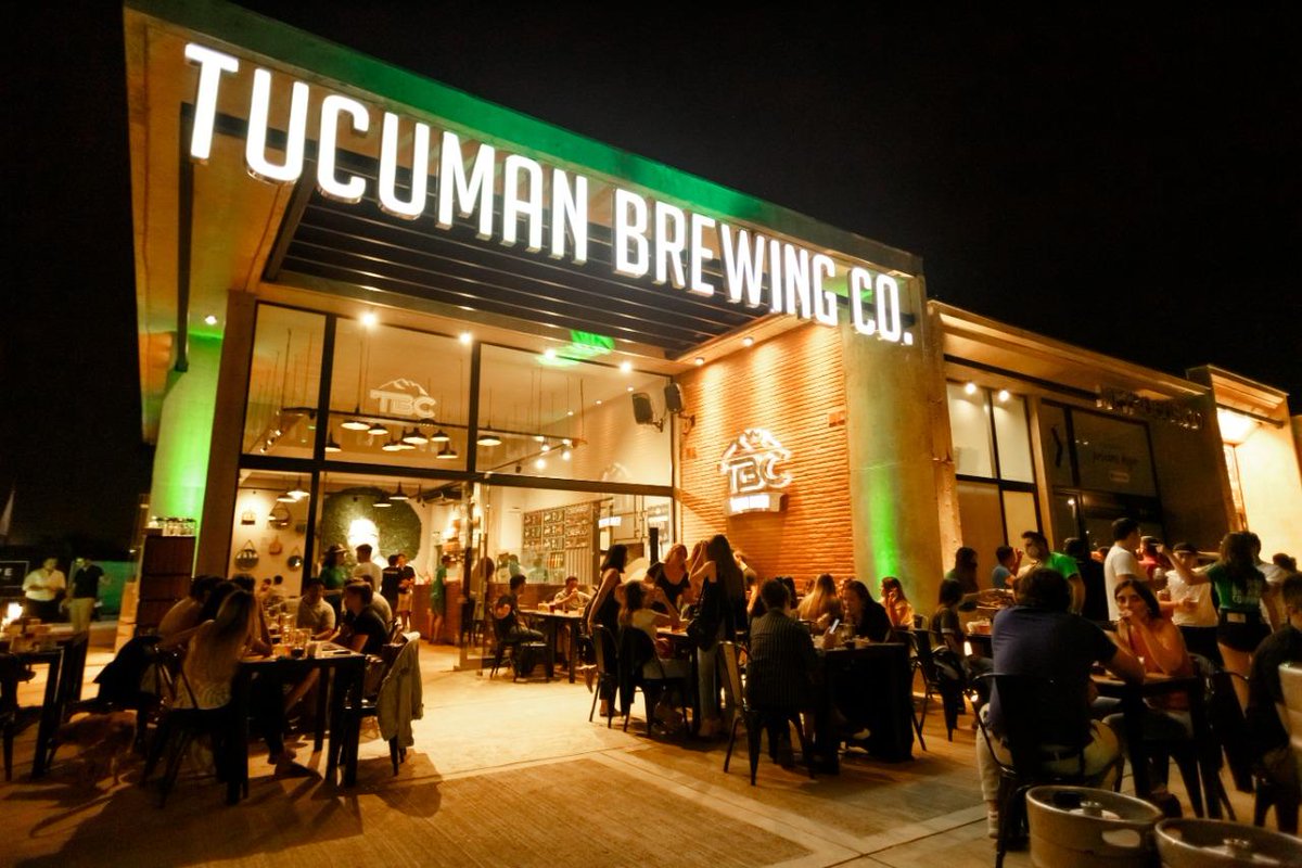 tucumanoide's tweet photo. Imágenes de la recientemente inaugurada sucursal YB de Tucumán Brewing Co. o TBC en el conjunto comercial de Las Rosas al 1000, casi Av. Perón. Fotos: La Gaceta. https://t.co/opA21JzDsw
