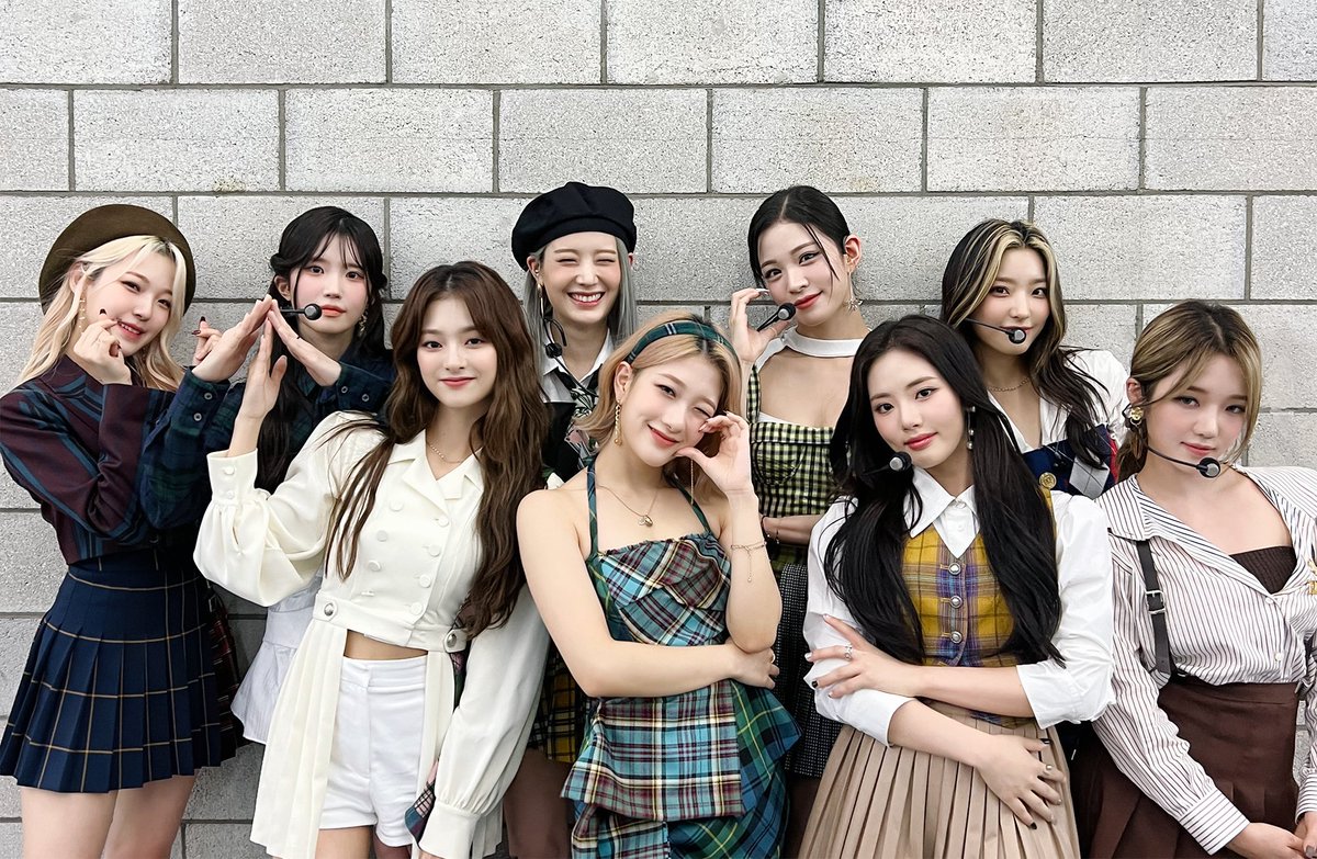 fromistxtfiles's tweet photo. I vote #fromis9 for #MAMAVOTE WORLDWIDE FAN CHOICE TOP 10! https://t.co/TuV8DwII9L