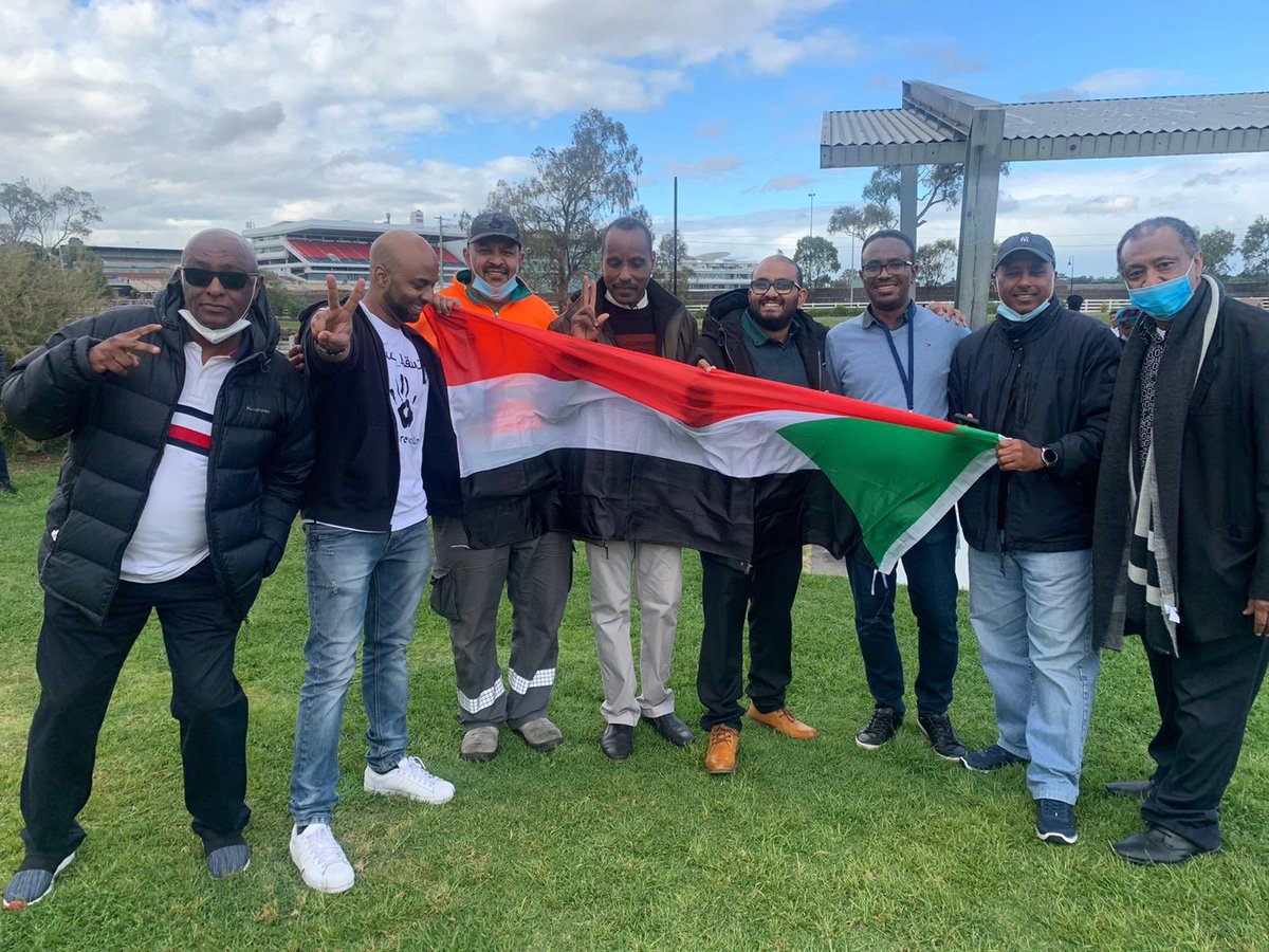 بعض اطباء ملبورن في الموعد 
# مسيرة ٣٠ اكتوبر - ملبورن
سامبا