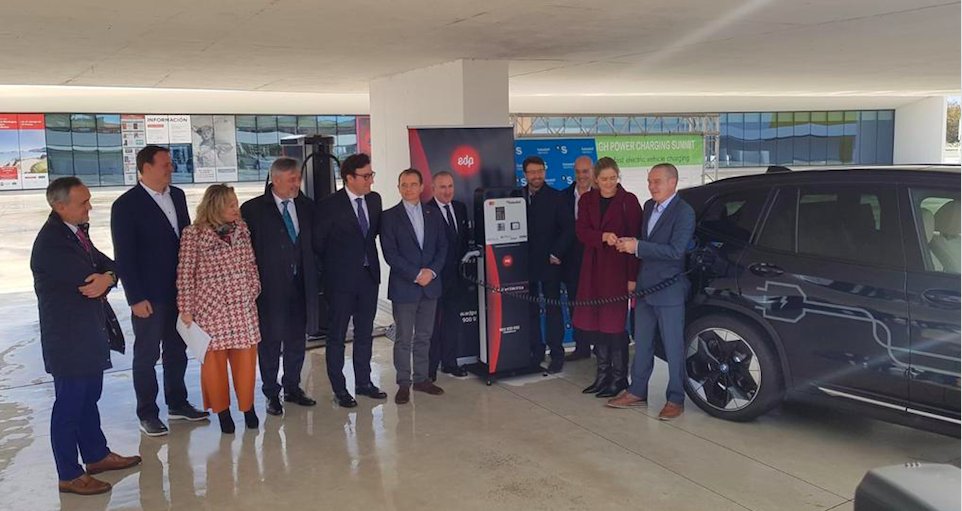 #MovilidadSostenible | <a href="/BancoSabadell/">Banco Sabadell</a>, <a href="/MastercardES/">Mastercard España</a> y @EnergiaEDP contribuyen a que el vehículo eléctrico sea aún más sostenible sab.to/3bDd9KE 
#SabadellCompromisoSostenible #EstarDondeEstés