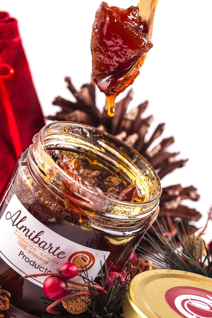 En #Almibarte damos inicio a la temporada más bonita del año, llena de recuerdos, sabores y olores para compartir en familia 

#dulcedelechoza #dulcecriollo #papelon <a href="/almibarte/">Almibarte</a>