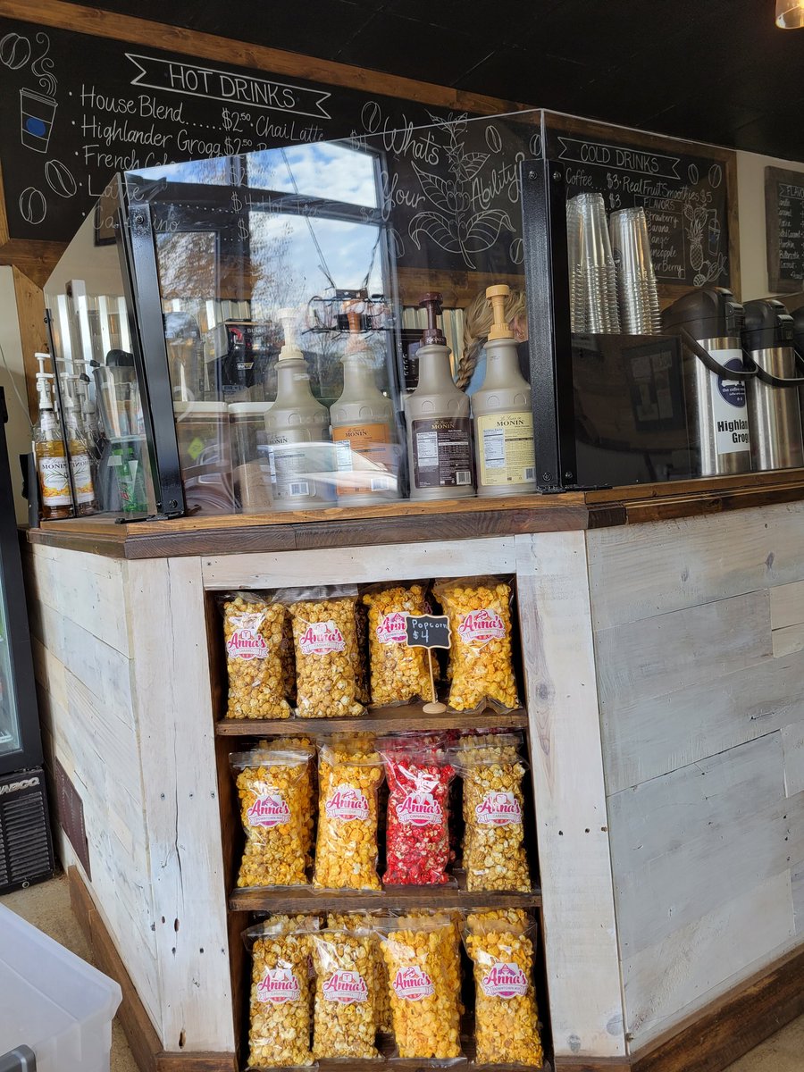 ☕🍿Grab a coffee and bag of popcorn! Our friends @coffeecaravan_ are restocked and ready! ☕🍿

 #coldweathermakesmehungry #warmupwithcoffee #treatpeoplelikepeople #mysmalltown #lebanonoh #shopsmall #shoplocal #savelocal #savesmall #popcorn #poppinawesome #annasgourmetpopcorn