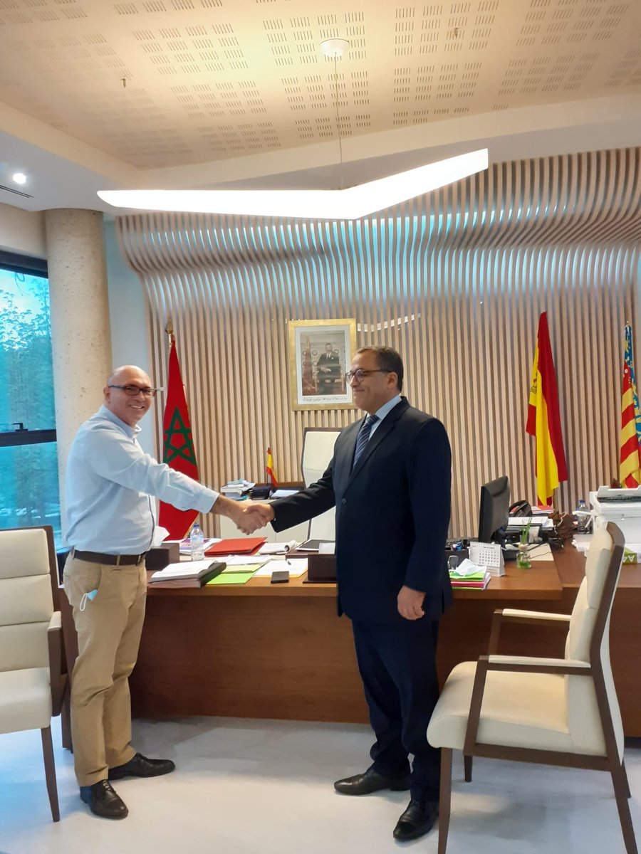 COPIMAR_GT's tweet photo. Agradecemos al Consulado General del Reino de #Marruecos en #Valencia, su confianza en la adquisición de 2 potentes impresoras multifunción. Transformación digital y gestión eficaz documental. 🇲🇦 🖨️
·
#GrowingTogether #Copimar #ImpresoraMultifuncion #TransformacionDigital https://t.co/NFGTNWbDhV
