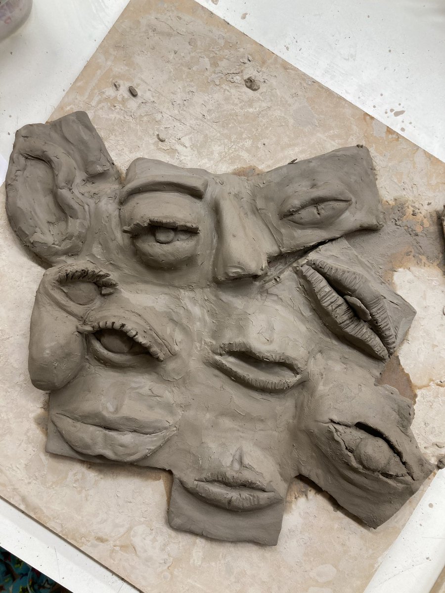 Finished a #abstracted_and_distorted_place unit and started #irrational_face unit. #myp8art is about #abstraction_and_exaggeration <a href="/GSISKorea/">GSIS | Gyeonggi Suwon International School</a> #KnightsRoK