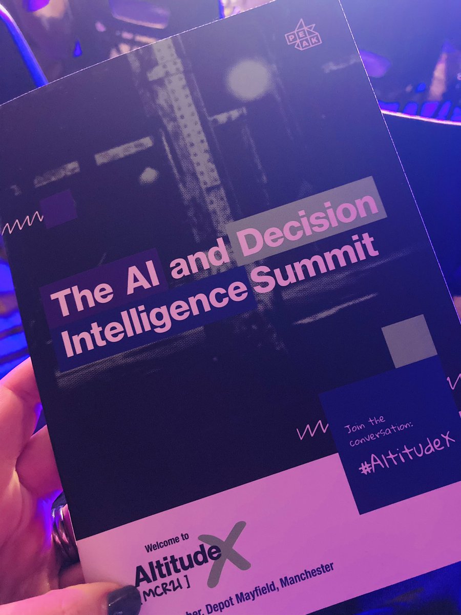 AnnaHeyes's tweet photo. With our friends at @Peak_HQ today, WOW 🤩 what an impact they’ve created with #AltitudeX The AI Decision Intelligence Summit !! Huge thanks for having us along #manchester # https://t.co/ULQkJB0tvp