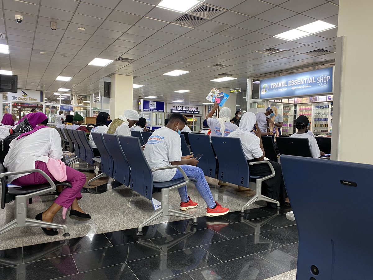 SolomonSerwanjj's tweet photo. These are young  energetic Ugandans at Entebbe Int’l airport going out to get jobs mostly in the UAE. If the future is Africa and yet we are exporting our labor force, then is Africa the future? https://t.co/P7Fxb2c4wn