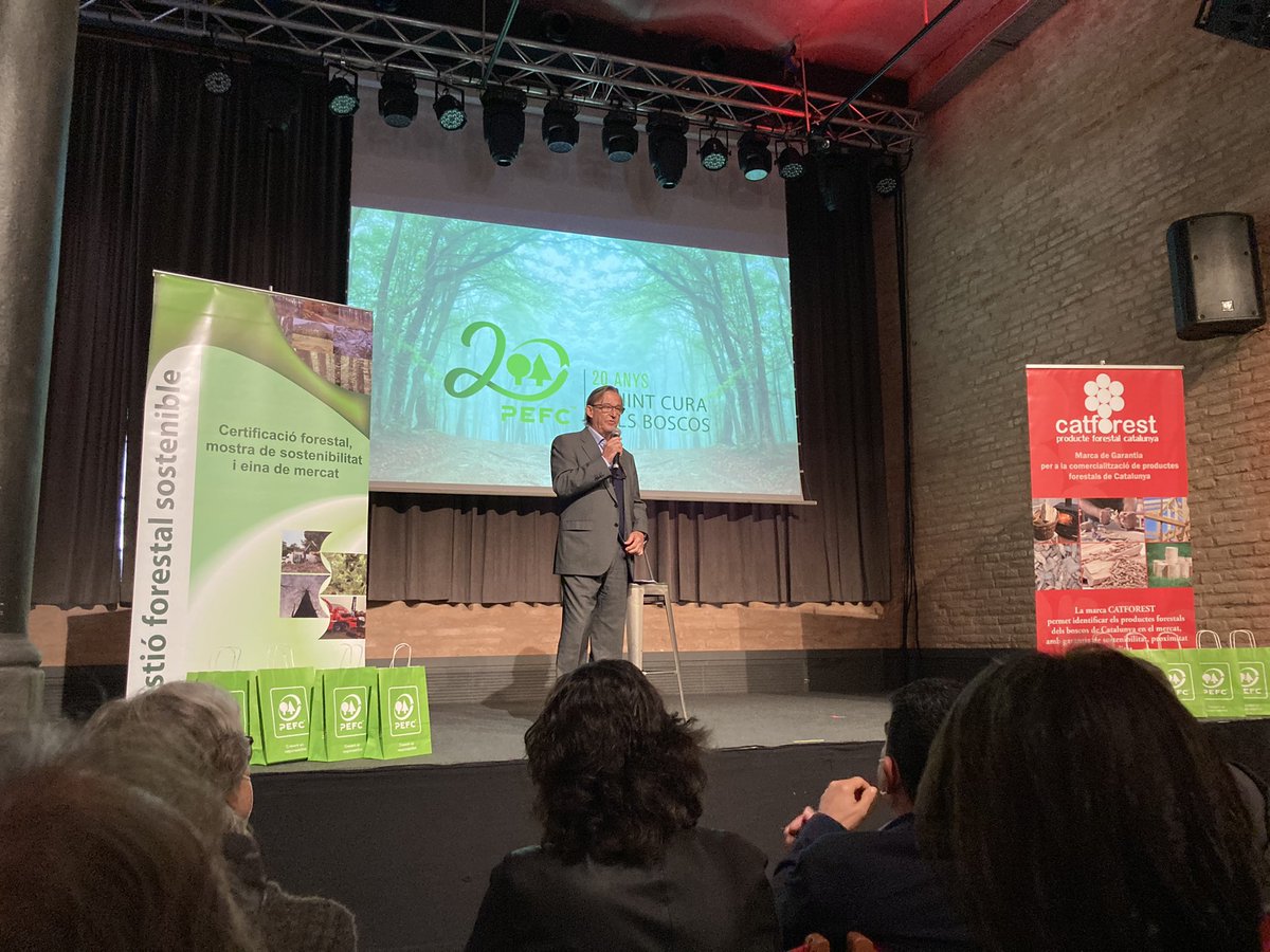 EdRojasBr's tweet photo. Arranca la celebración de 20 anys de @PEFC_Catalunya: enhorabona per la tasca realitzada; JosepMa Vila d’Abadal dona la benvinguda https://t.co/d0QK4V34yp