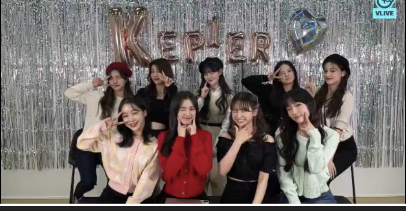 allvotemnet's tweet photo. [211104 VLIVE] ㅡ @official_kep1er

#KEP1ER Primer Live - Traducción 💓 https://t.co/9GpP6eTLCv