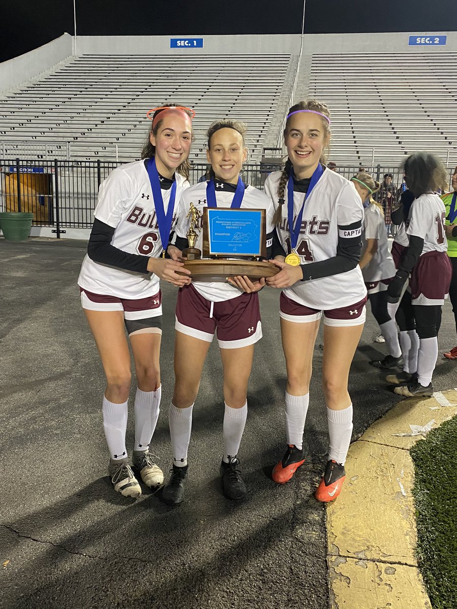 BulletSportsMed's tweet photo. Couldn’t be more proud of these girls! Way to make history ladies! https://t.co/V3NhXdhrop
