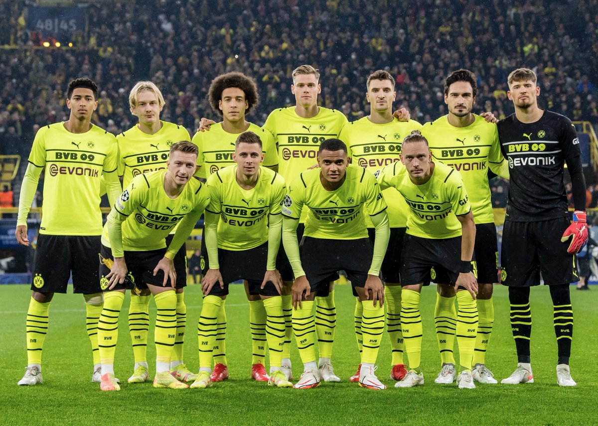 BellinghamJude's tweet photo. A painful loss yesterday, couldn’t quite hold on but what a fight against a top side. Proud of the team given the situation but it’s time to bounce back again. Thank you for your support!🖤💛 https://t.co/CrwR1GZ9qj