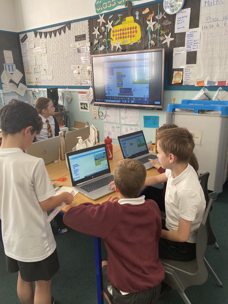 mrsmcneillwps's tweet image. Amazing coding with live #codeclubscotland  @DigiLearnScot