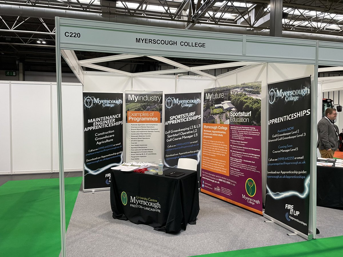 AlisonR11050511's tweet photo. Good to be @GMA_SALTEX today supporting @My_Apprentice @MyerscoughColl #sportsturf #greenkeeping #groundsmanagement #landscaping #apprenticeships #furtherducation #training #degrees #shortcourses https://t.co/F50vRU4z4A
