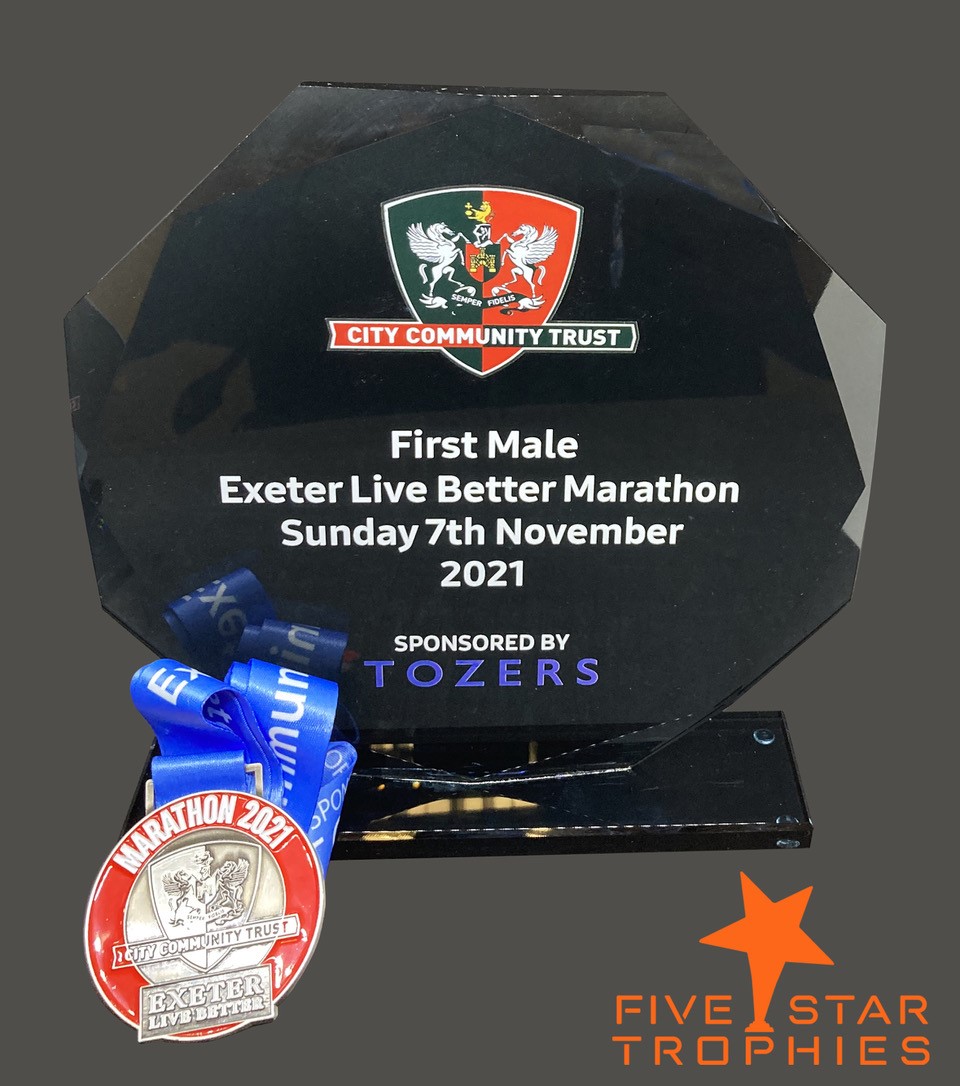 ExeterCCT's tweet photo. 🏃‍♀️ 3 Days to go till the annual Exeter Live Better Marathon day.

It’s not long now till marathon day, we’re excited to show you this year’s trophy and medals created by @5_startrophies, we can’t wait for you all to have one. 

#ELBMarathon #ExeterMarathon https://t.co/74YsjwWVwR