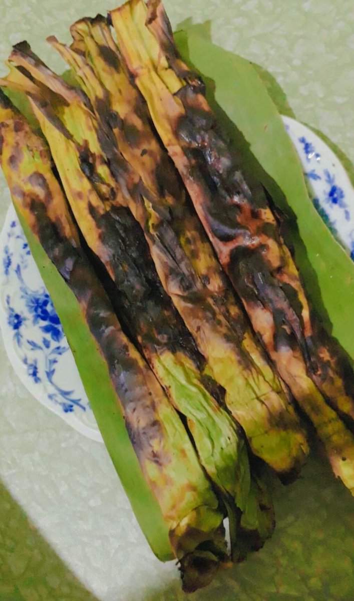 naiaaferrer's tweet photo. Tupig from Pangasinan🤤 https://t.co/Qp5XhsrRUC