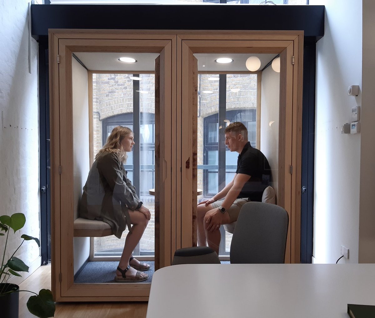 allthingsbus's tweet photo. Has your business got the balance right?⚖️

@acs365 offer their solution to businesses who face new challenges when it comes to balancing the much-needed dynamic working practices with a traditional office space.

Learn more 👉 https://t.co/uGQ1c9aK6J

#NNNews #BusinessNews https://t.co/c79L7j4Gz7