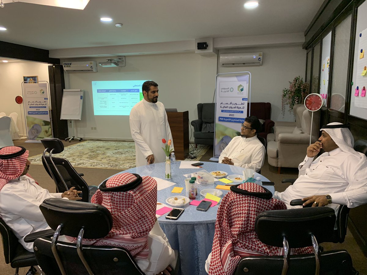 CBGksa's tweet photo. تم بحمد الله تنفيذ برنامج تأهيل مديري المشاريع التنموية #PMDPRO
لمجلس الجمعيات الأهلية بجازان📍

حيث انه كان ثريًا بالمعلومات والإكتشافات حول كيفية إدارة المشاريع التنموية بشكل احترافي✨

نأمل للمشاركين😍
أن يحترفوا إنشاء لغة مشاريع عالمية مشتركة
لإدارة المشاريع في قطاع التنمية🤝 https://t.co/3yTvwoUa8E