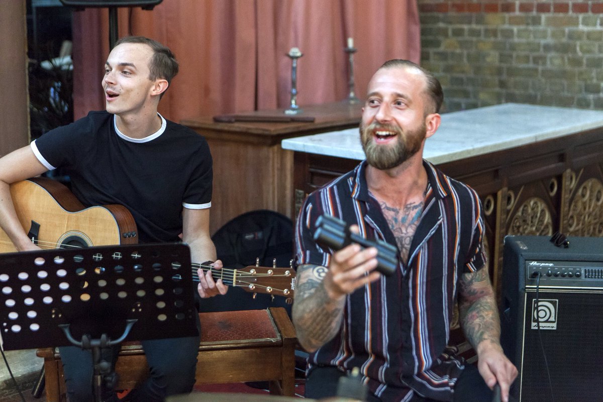 #NEWTOBALHAM! Get your singing voices ready as contemporary South London choir, <a href="/wearerealvoices/">Real Voices</a> launches a new #Balham choir on Thursday 11th Nov! Becky from Real Voices tells us more: instagram.com/p/CV2nn26oSoy. To sign up for a free taster session, visit realvoices.co.uk/join