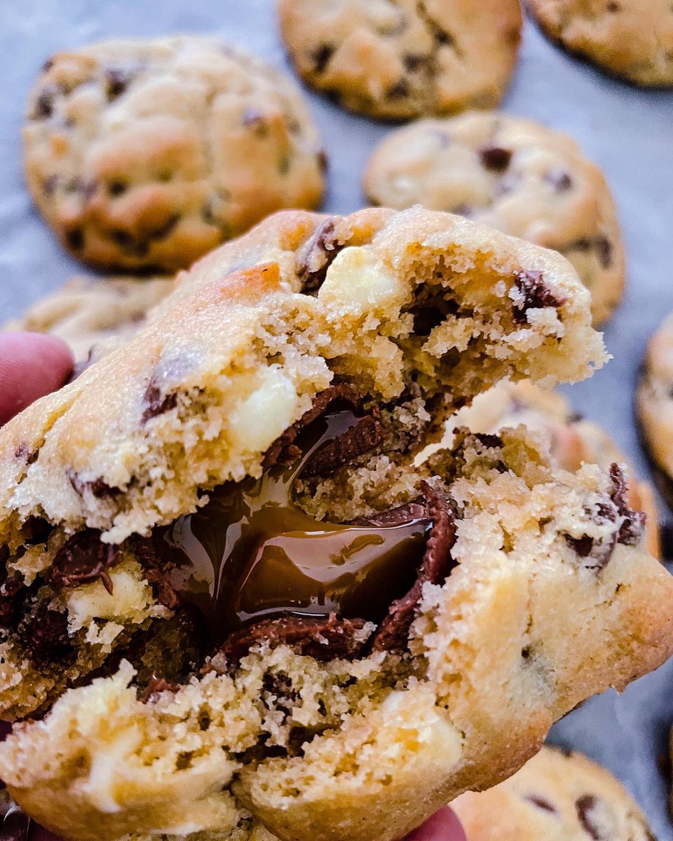 KatyFinnegan's tweet photo. New recipe up for triple chocolate cookies https://t.co/vJdfzBy42Q https://t.co/h7dYRA1e9r