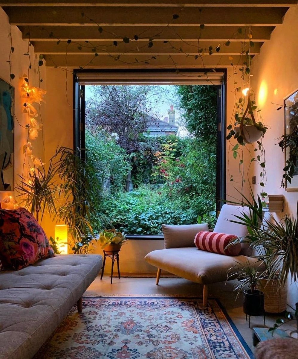 What a beautiful space to relax and unwind 😍 

This is @the_foxed_house in Dublin - take a look at their 1864 Victorian renovation journey for tips…

#peacefulroom #renovation #quietspace #window #windowseat #gardenview #tranquil #tranquilrooms #indoorplants