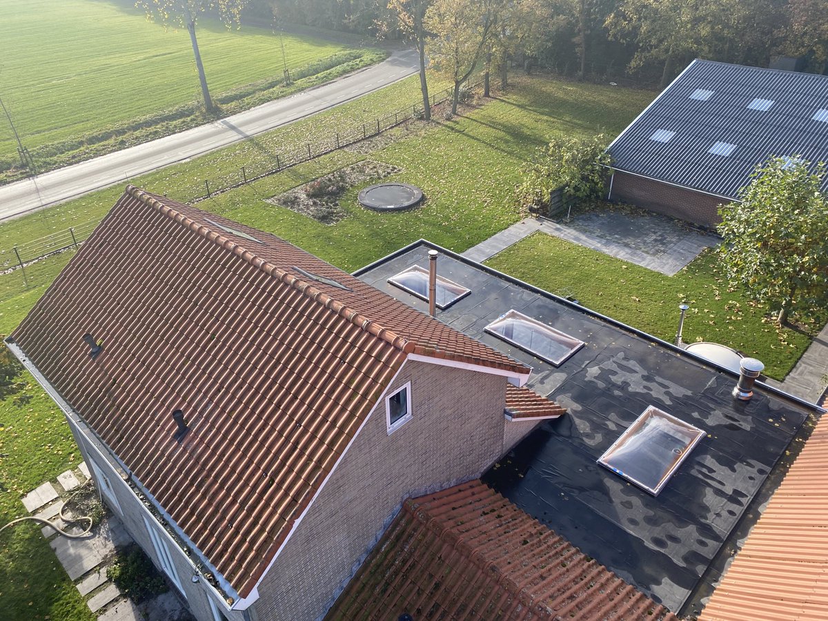 Johanvoragen's tweet photo. Vandaag ben ik in hogere sferen!! Mede mogelijk gemaakt door ⁦@zuidemakraan⁩ !! https://t.co/Ul1CPoSBRE